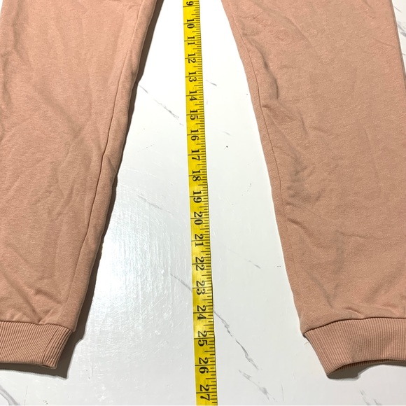 GUESS Pink Bliss Gala Jogger Size 12 Youth - Picture 15 of 15